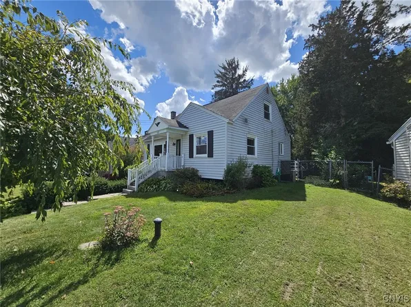 112 Stockton Pl, Syracuse, NY 13219