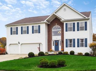 100 Ravines Edge Ct, Etna, OH 43062