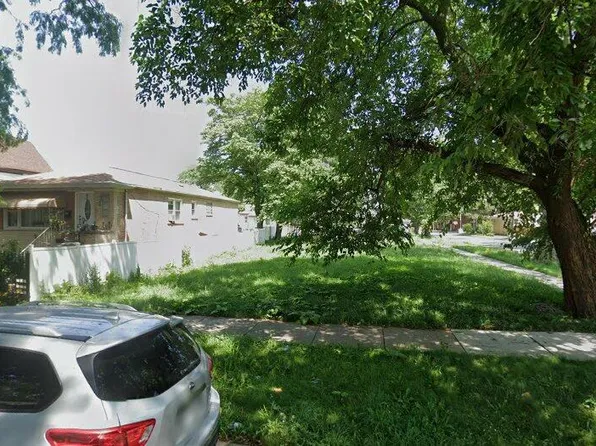 6757 S Oakley Ave, Chicago, IL 60636