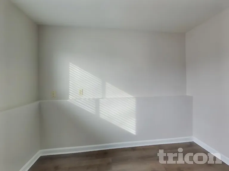 2505 Nadine Dr — Photo 12