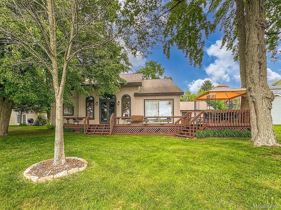 1st image of 3541 Highland Blvd