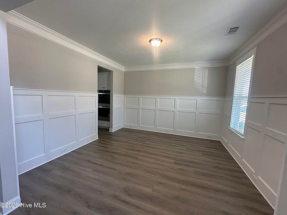 3rd image of 234 Windsor Drive #Wd216
