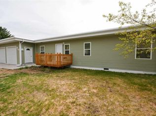 124 W Navaho Trl, Buckley, MI 49620