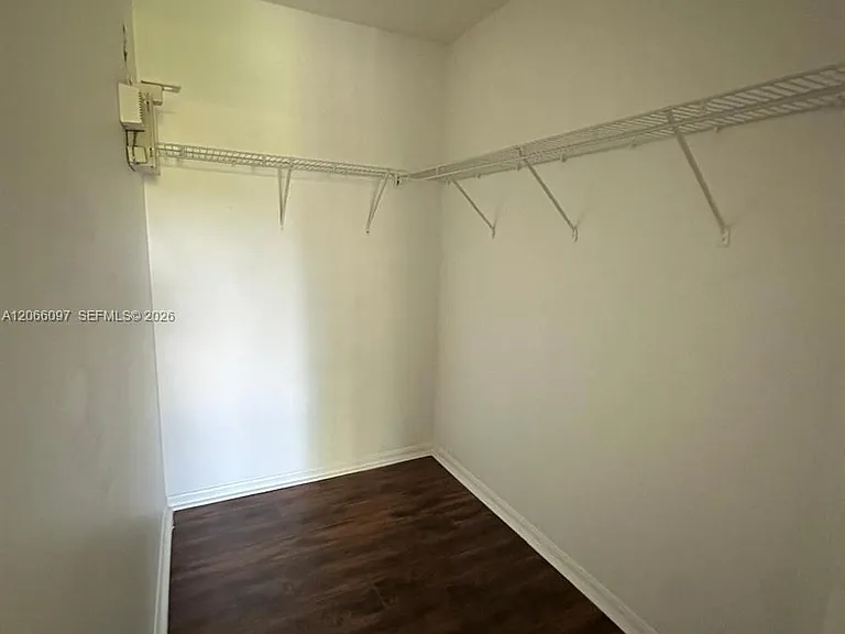 2920 SE 12th Rd #203-30 — Photo 20