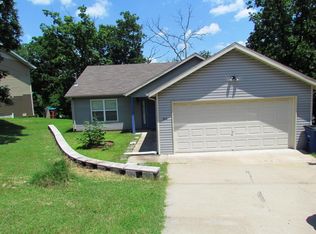 5016 Walnut Dr, Merriam Woods Village, MO 65740