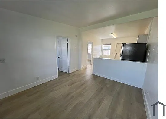 320 NE 13th Ave #6 — Photo 5