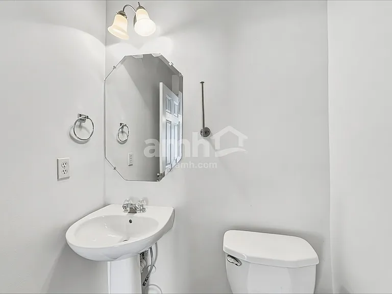 3149 Talladega Ct — Photo 9