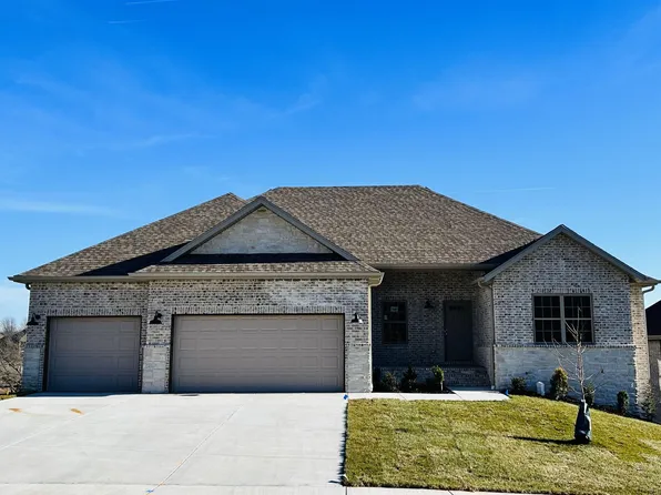 5870 S Meadowood Avenue, Springfield, MO 65810