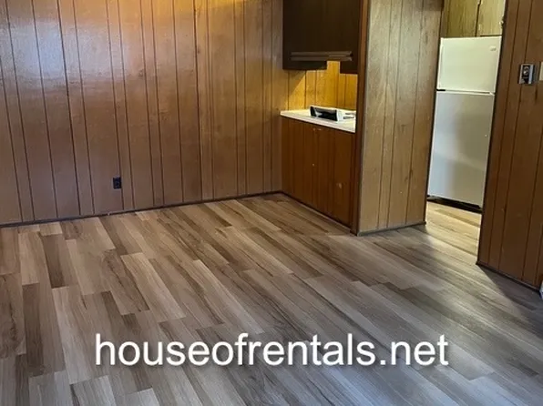 1005 Shawnee Trl #3, Carterville, IL 62918