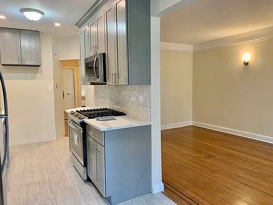 Rented by Compass | media 4