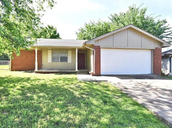 345 W Waco Pl, Broken Arrow, OK 74011