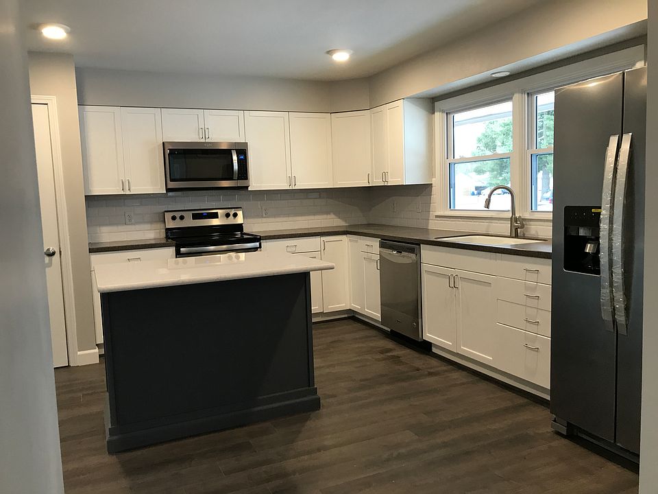 2nd image of 1505 Polaris Dr