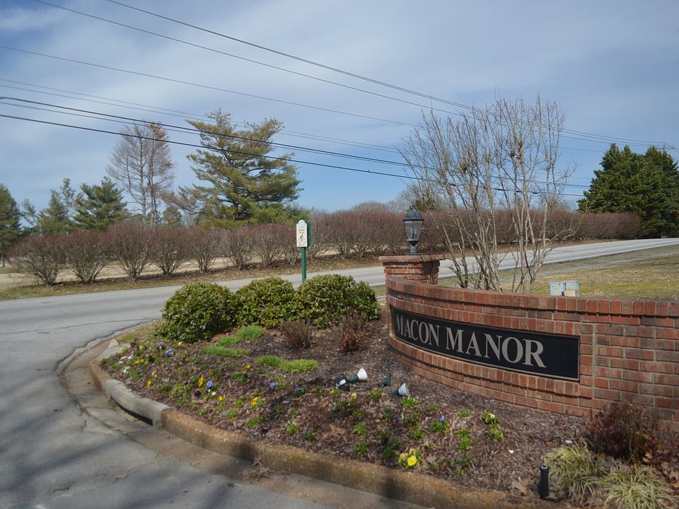 1st image of 405 Albemarle Dr #74