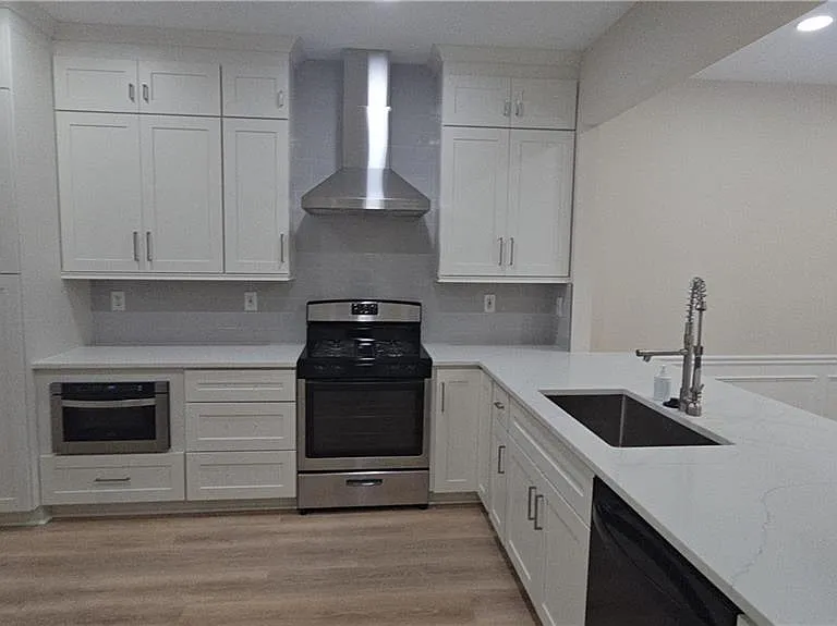 2424 Elkhorn Ter — Photo 26