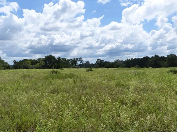 5974 Fm 949 Rd, Sealy, TX 77474