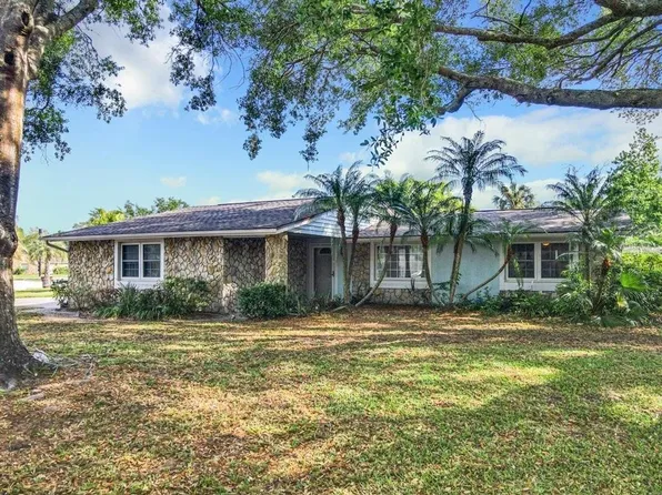 2355 PINE TREE TERRACE, KISSIMMEE, FL 34744