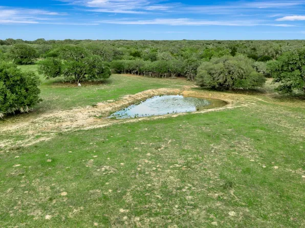 16297B E State Highway 111, Yoakum, TX 77995