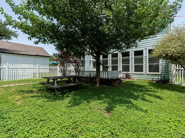 423 Wetzel — Photo 8