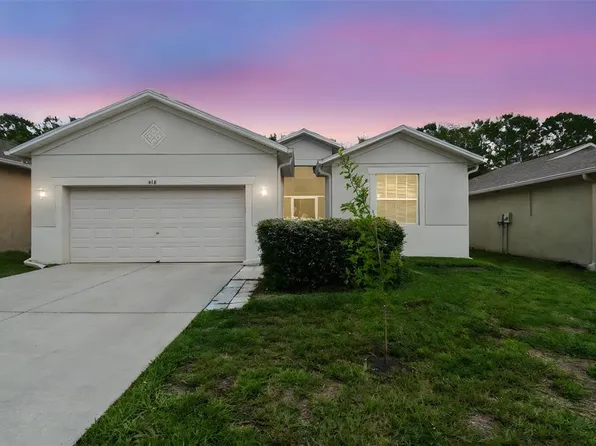 518 Winthrop Dr, Spring Hill, FL 34609