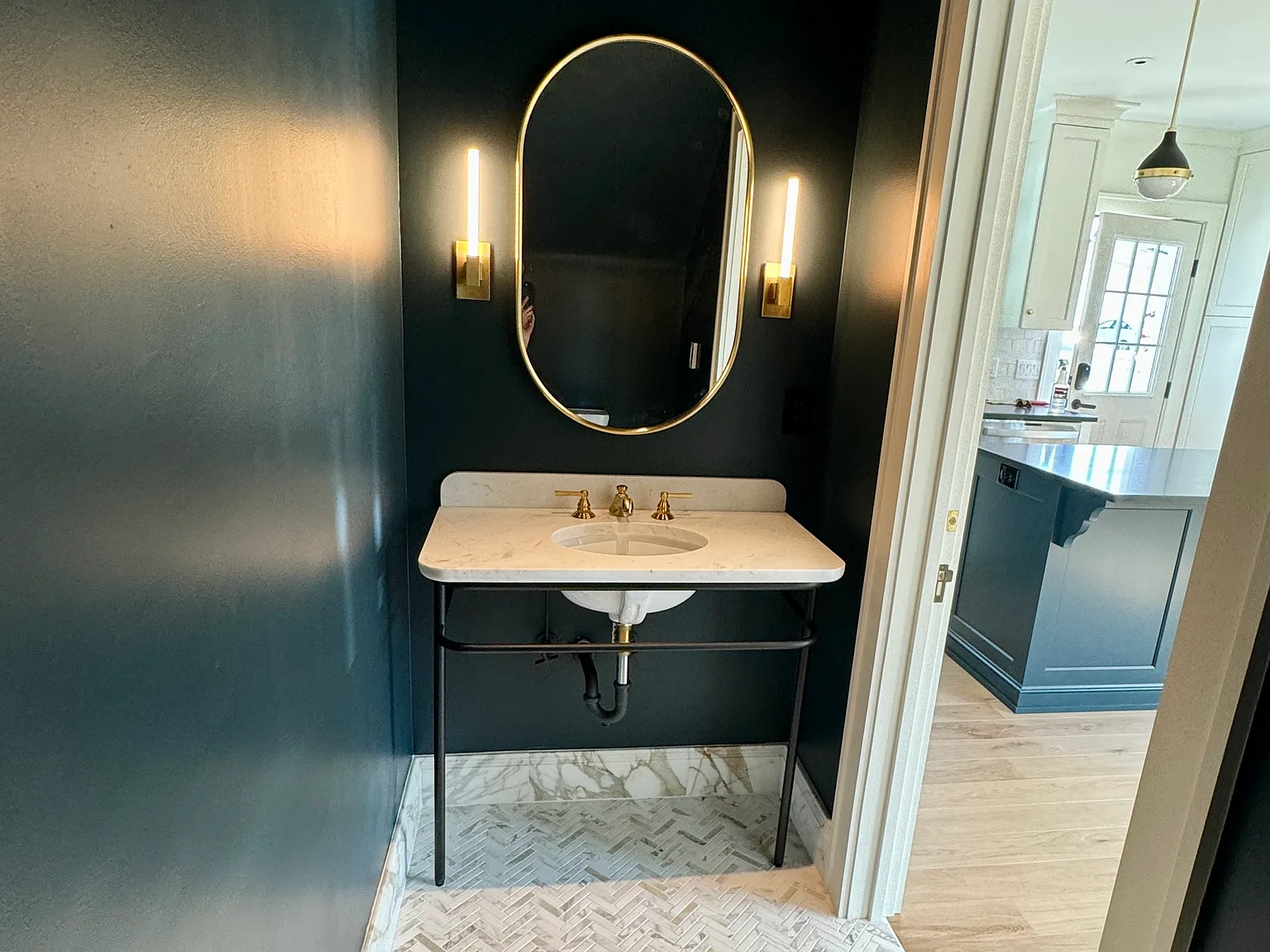 2 bed, 2.5 bath, 1300 sqft, $3,295 — Photo 3