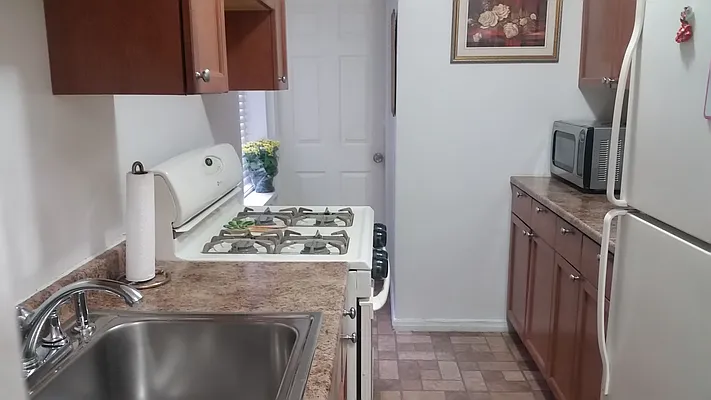 Sold by Gerard Desgranges Realty | media 33