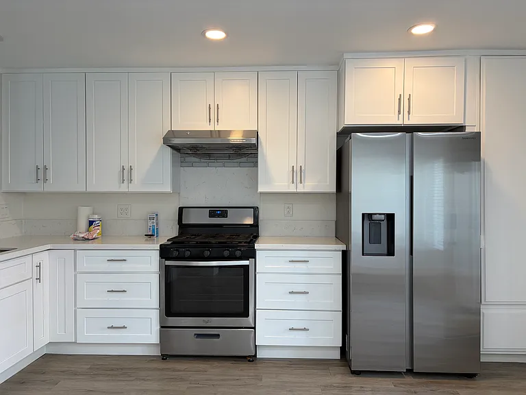 866 Marigold Ct — Photo 5