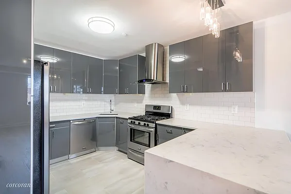 Rented by Corcoran | media 27