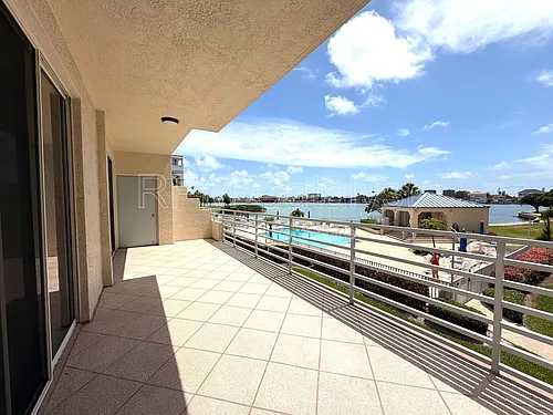 7902 Sailboat Key Blvd S Photo 1