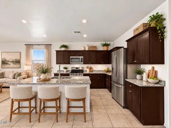 24162 N COTTON Circle, Florence, AZ 85132