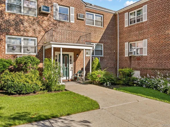 89-20 155th Avenue #20, Howard Beach, NY 11414