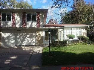 421 N Illinois Ave, Glenwood, IL 60425