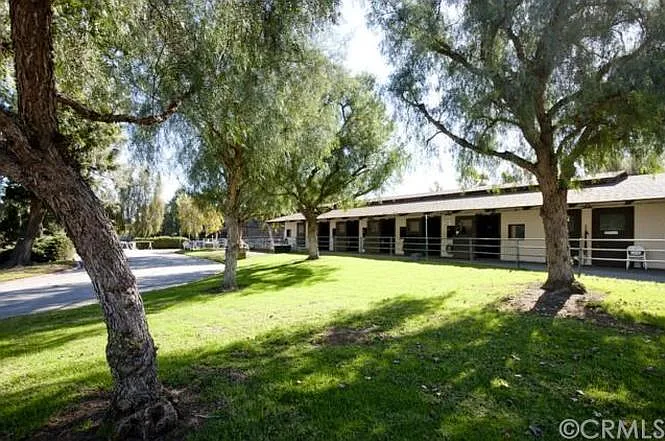 116 Via Estrada #H — Photo 29