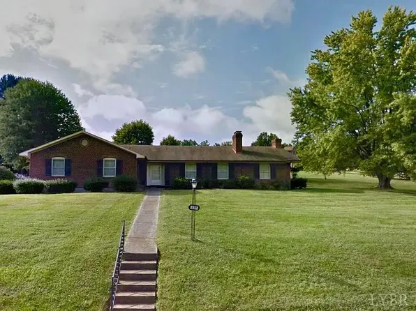 137 Gouyer Dr, Madison Heights, VA 24572