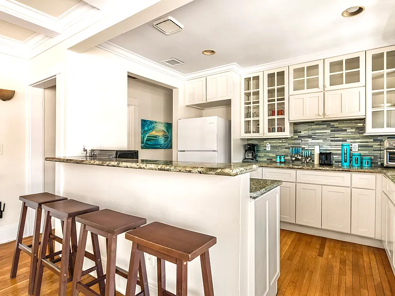 841 E Ocean Blvd — Photo 16
