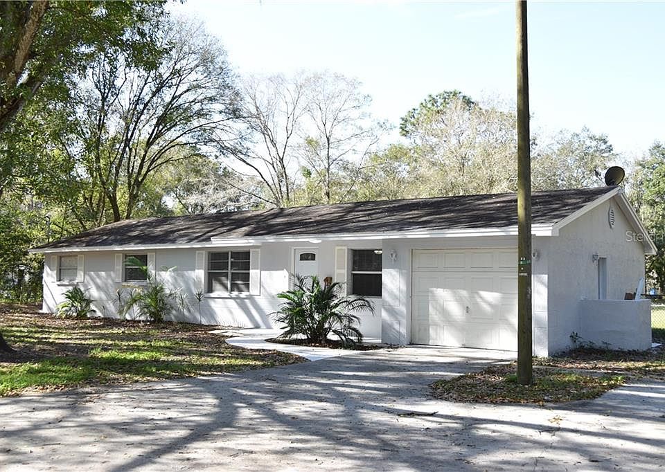 1st image of 15924 Timberwood Dr