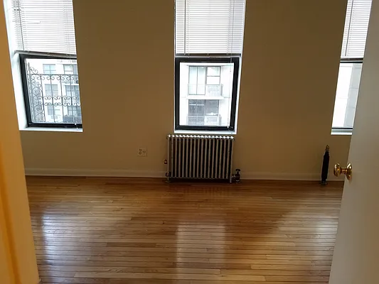 Rented by Keller Williams NYC | media 13