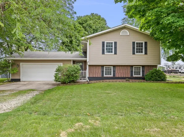 14 Pleasant View Dr, Annawan, IL 61234