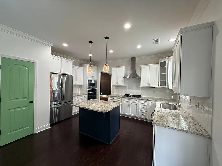 1103 Magenta Way — Photo 3