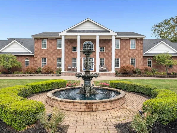 6701 Crosse Rd, Amherst, OH 44001