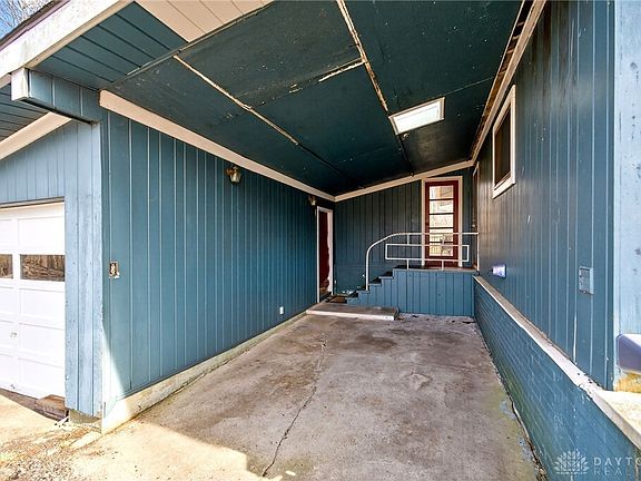 4th image of 1104 McBee Rd