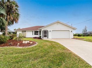 119 Bunker Rd, Rotonda West, FL 33947