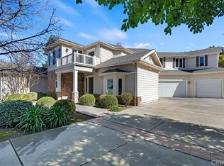 5606 Royal Ridge Ct, Riverside, CA 92506