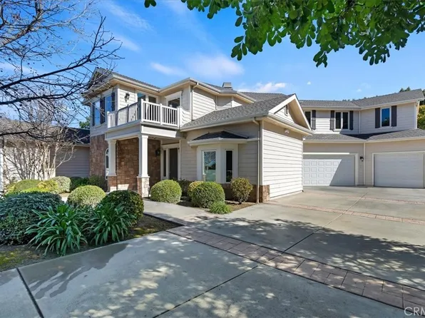5606 Royal Ridge Ct, Riverside, CA 92506