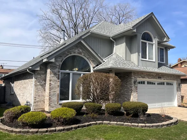 9848 S Beverly Ave, Chicago, IL 60643