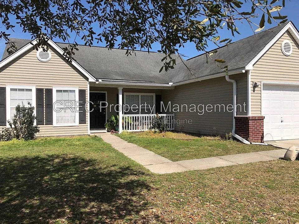 5024 Holdsworth Dr