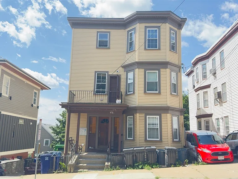 66 Franklin Ave #2 — Photo 23