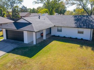 12524 E 37th St, Tulsa, OK 74146