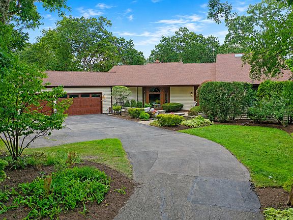 2nd image of 75 Miller Rd