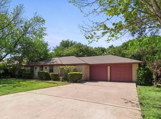 110 Terra Dr, Elgin, TX 78621