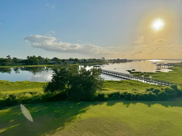 1800 Bay St #C, Morehead City, NC 28557